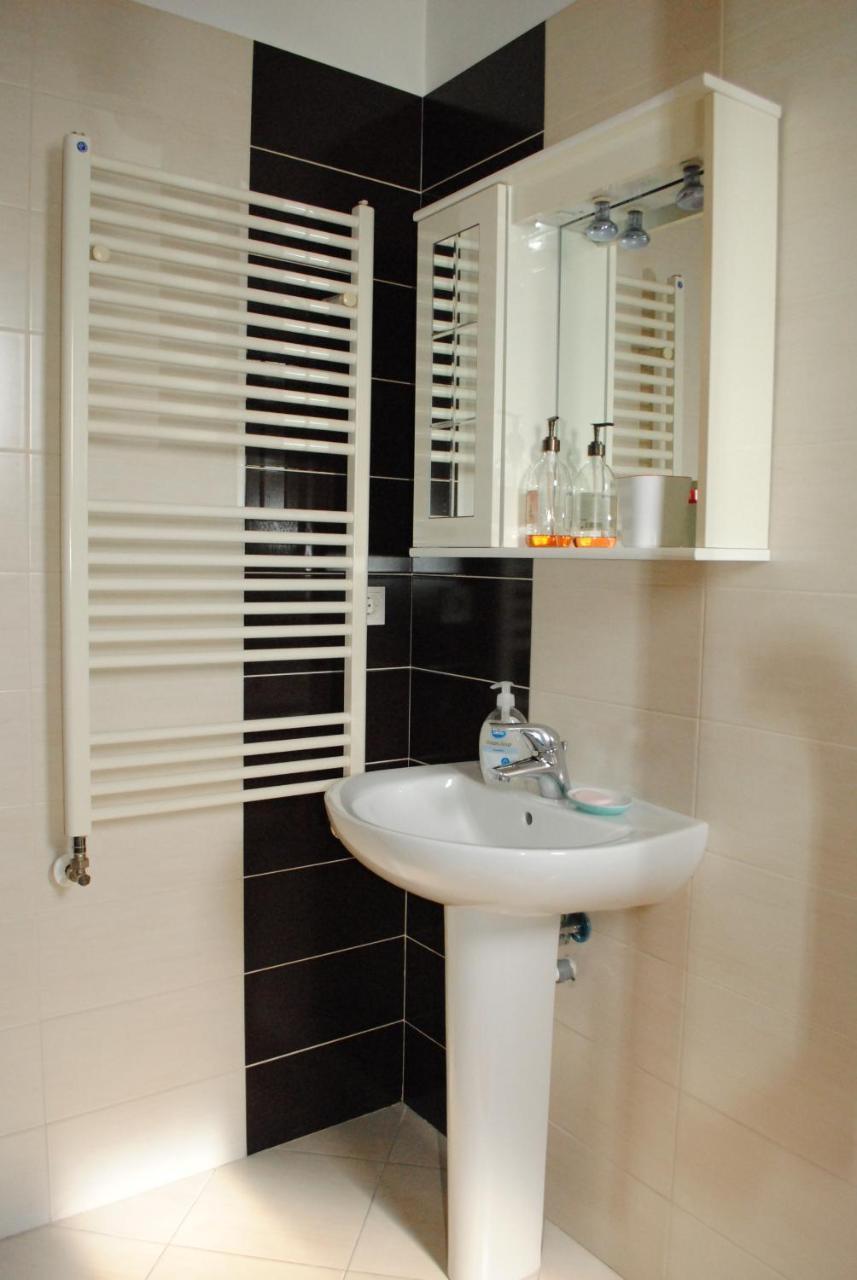 Apartament Romexpo * Bucureşti